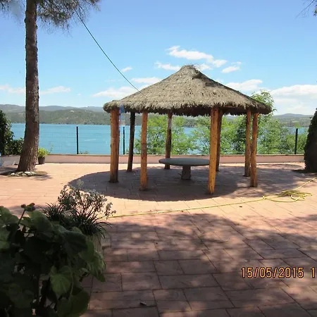 Bellavista מלון 2*